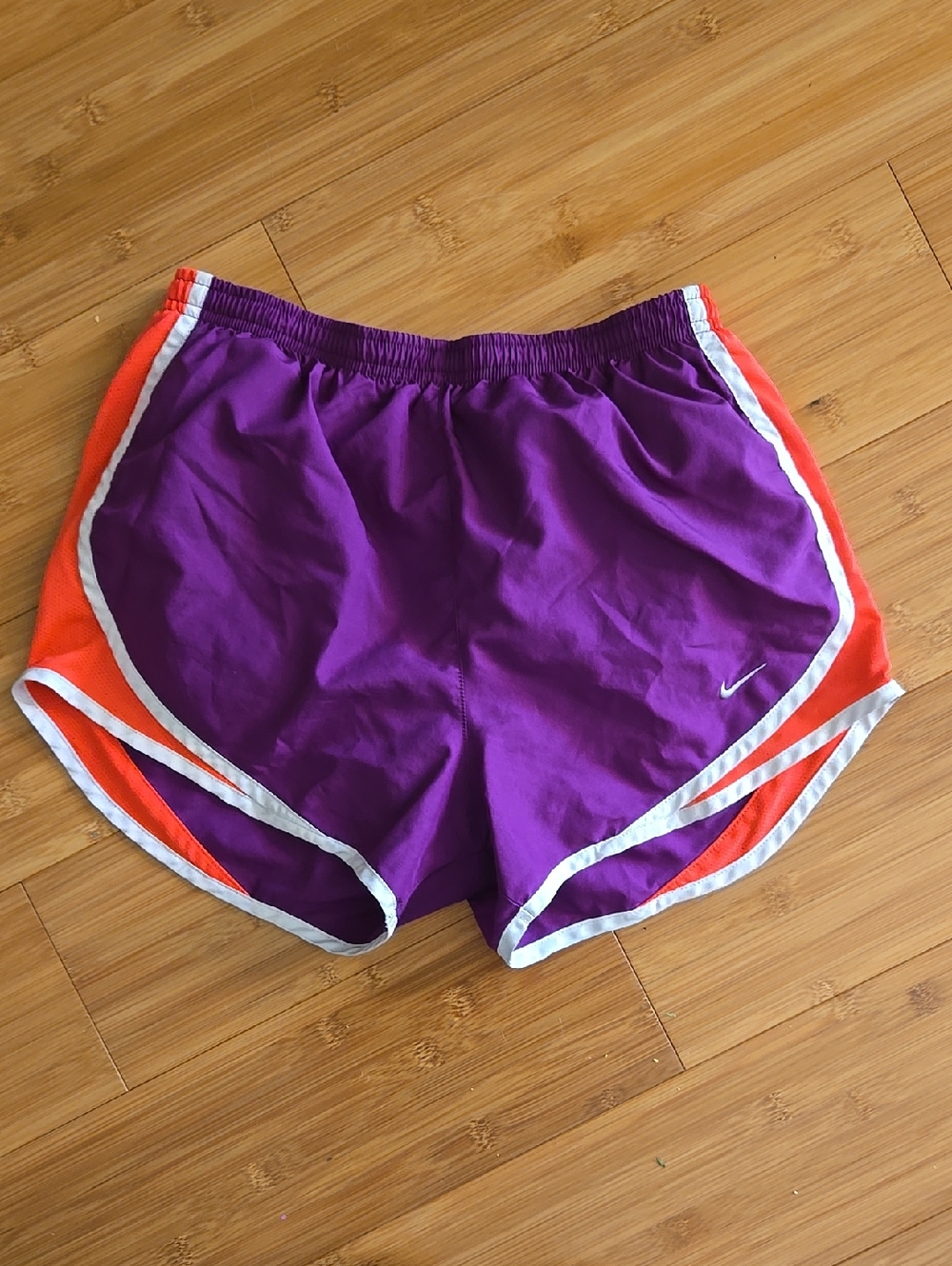 Nike Women's Purple and Orange Athletic Running Shorts S